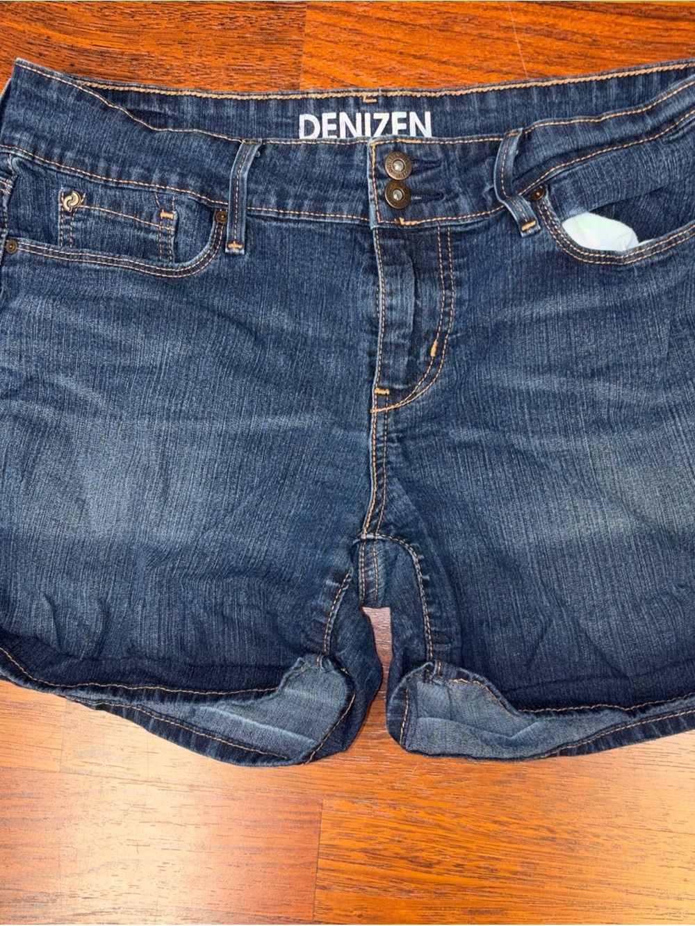 Women's Dark Navy Denizen Levi's Modern Shorts Size 6